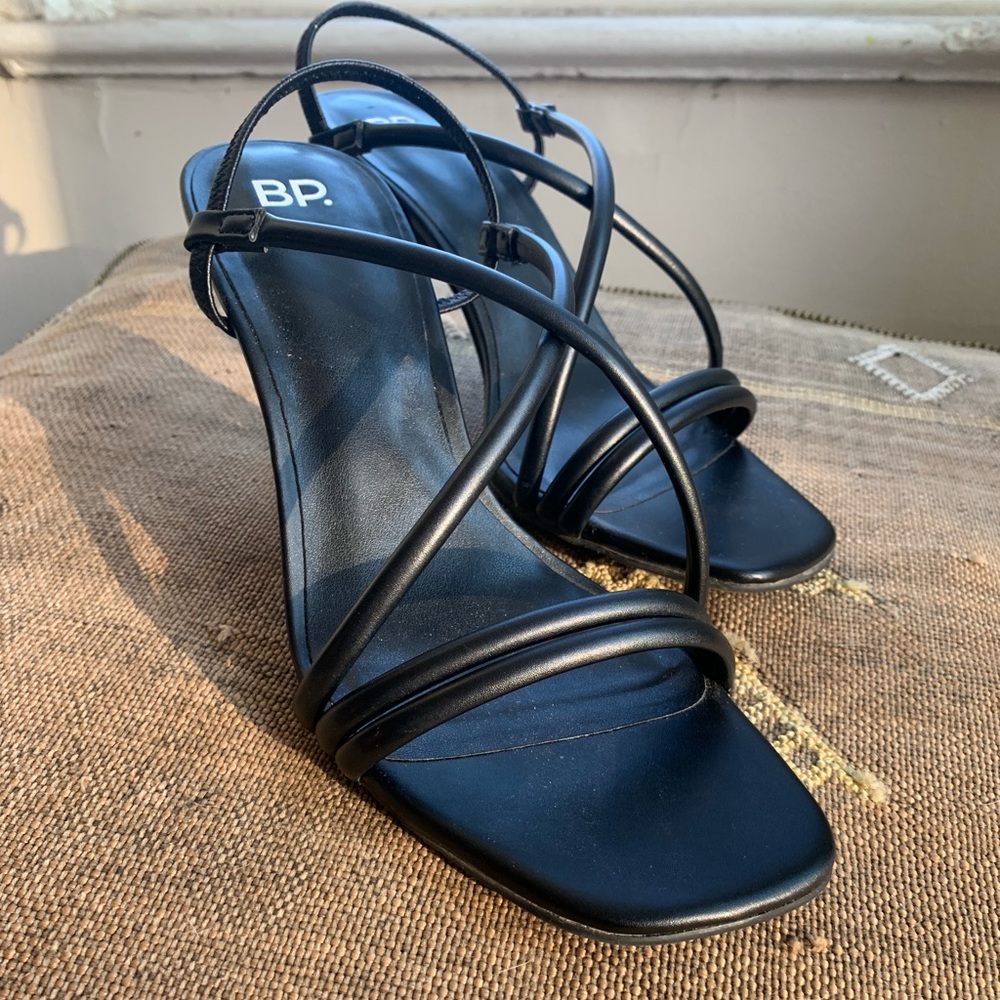 Black Strappy Kitten Heel Sandal